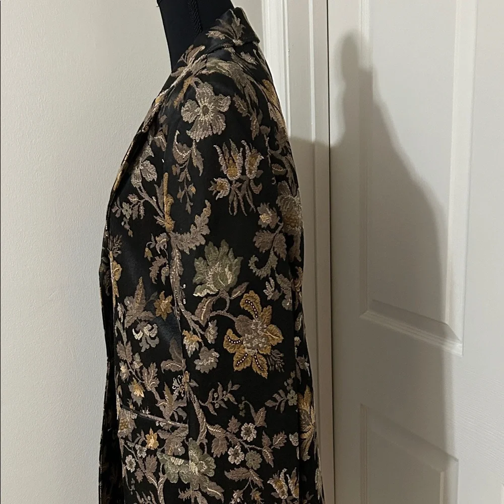 NWOT Newport News Black and Gold Jacket - Picture 5 of 8